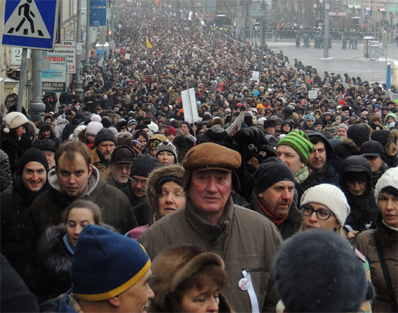 Толпа в Москве