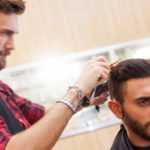 Профессия парикмахер: плюсы и минусы
