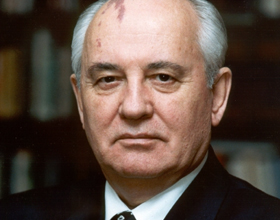 Основные плюсы и минусы политики Горбачева