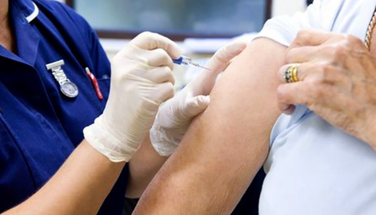 Проведение прививки от гриппа