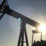 Основные плюсы и минусы нефтяной промышленности