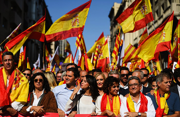 Люди в Барселоне