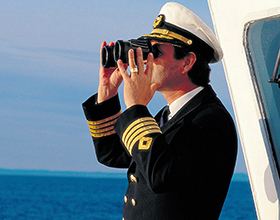 Стоит ли учиться на моряка: перспективы, плюсы и минусы