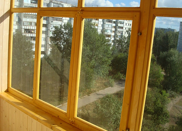 Стоит ли менять деревянные окна на пластиковые