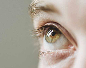 Разрыв сетчатки глаза: причины и последствия