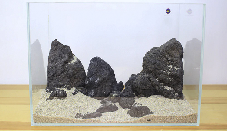 Лава и песок в аквариуме